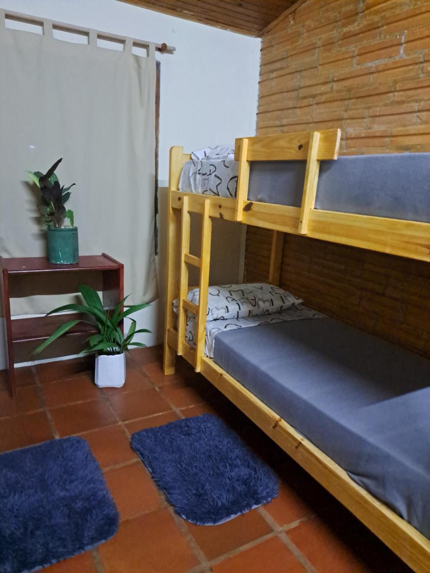 Bungalow Hostel Iguazu Puerto Iguazu Exterior photo